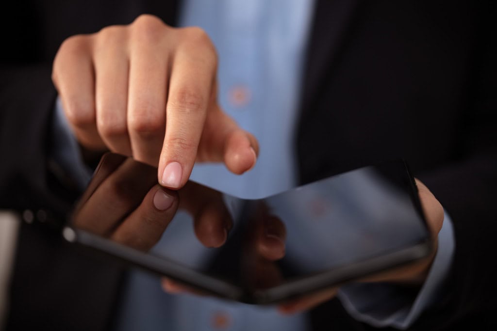 Motorola prepara anúncio de dobrável maior durante CES 2026