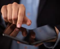 Motorola prepara anúncio de dobrável maior durante CES 2026