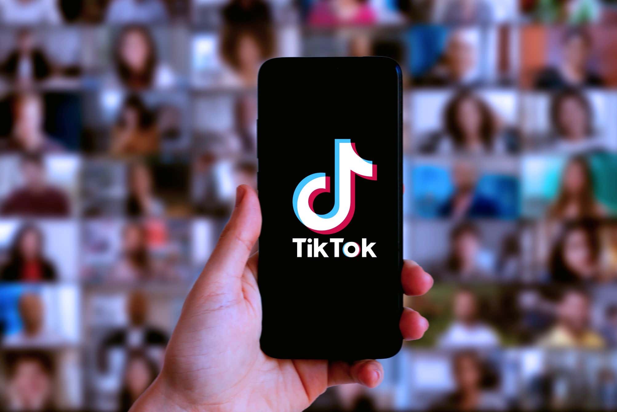 Pesquisadores alertam sobre conteúdo sexualizado de menores no TikTok