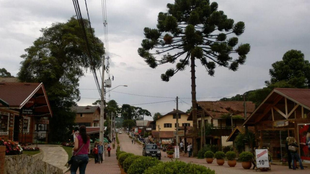 Esse destino no Brasil transformou a noite em patrimônio
