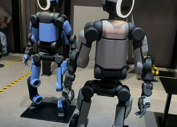 atlas-boston-dynamics-1-695x500