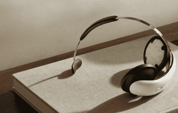 Dispositivo em cima de uma mesa