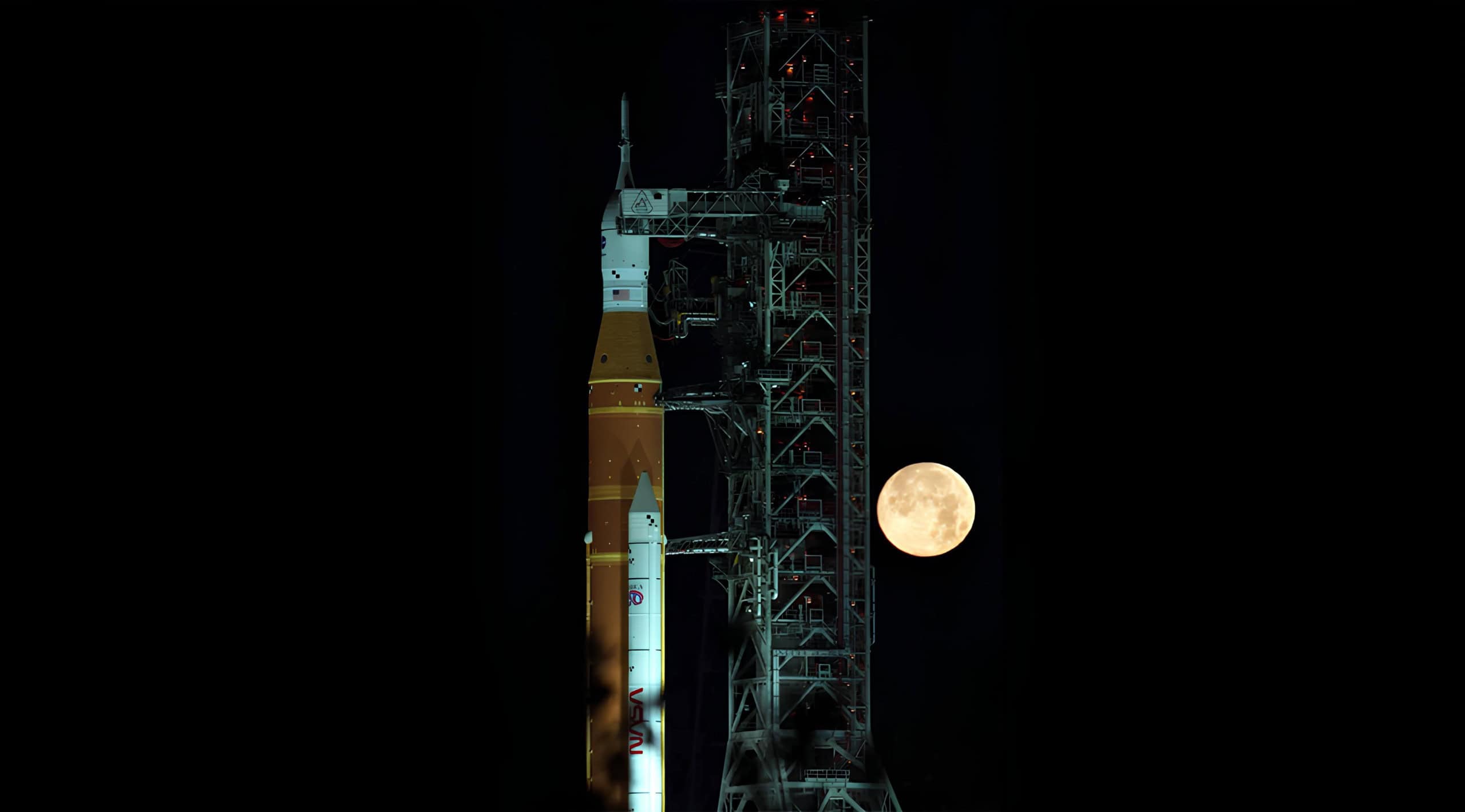 Maior lançamento dos últimos 50 anos: volta à Lua no Calendário Astronômico de abril