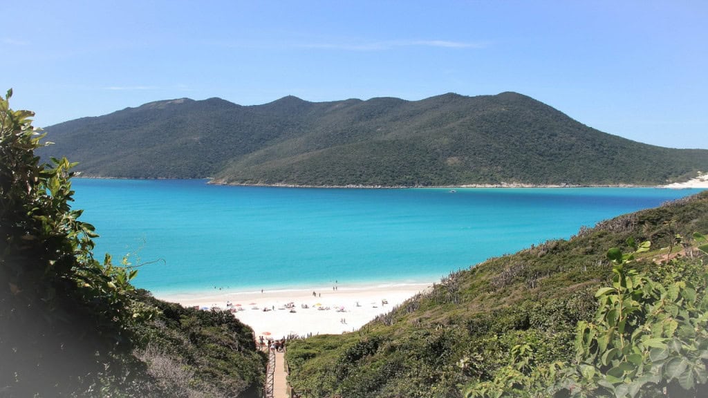 Areia branca, mar transparente e trilhas revelam um dos paraísos naturais mais bonitos do Brasil