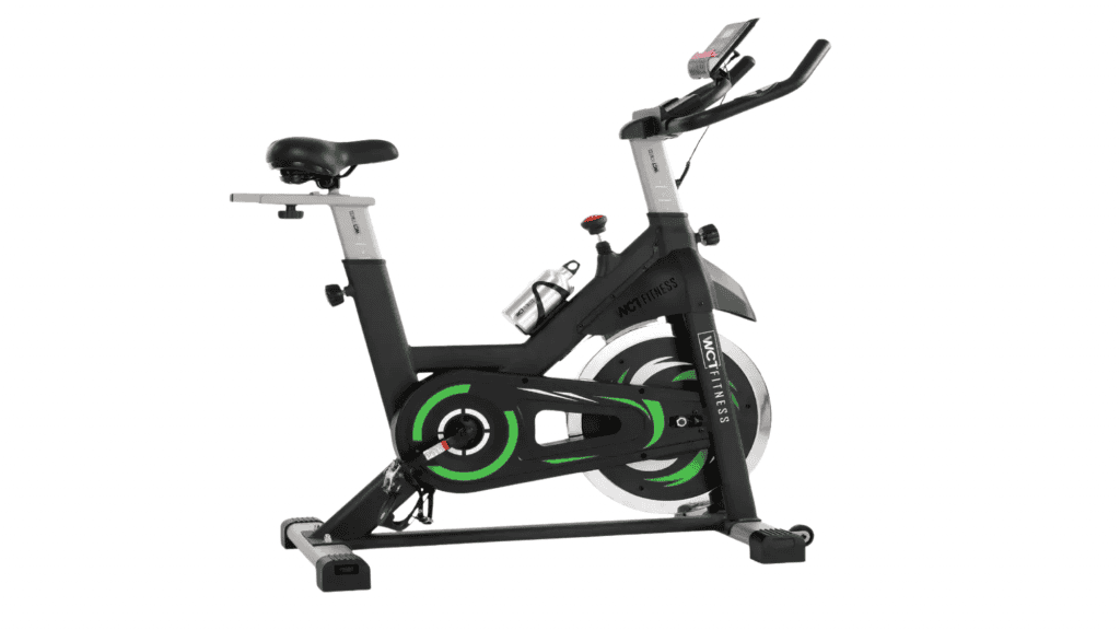 Academia em casa: confira bicicletas de spinning que estão em oferta Quem quer montar uma rotina de exercícios sem depender de academia costuma procurar equipamentos que unam praticidade, resistência e bom custo-benefício. Nesse cenário, a bicicleta spinning se destaca por permitir treinos intensos ou moderados dentro de casa, ajudando na melhora do condicionamento físico, no fortalecimento das pernas e na criação de uma rotina mais consistente. Academia em casa: confira bicicletas de spinning que estão em oferta