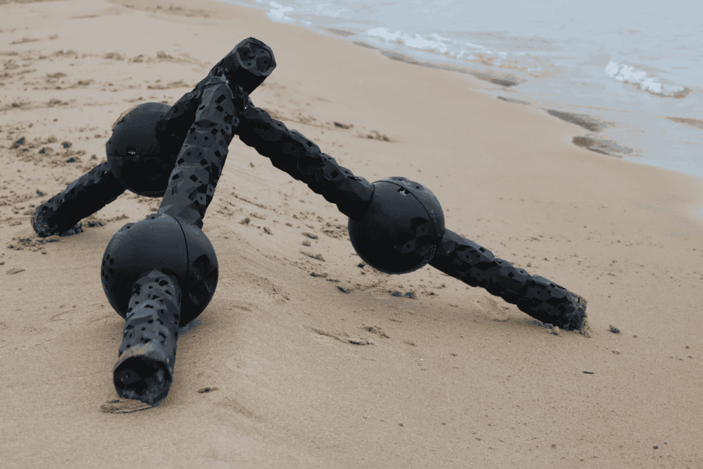 A chamada “metamáquina com pernas” é composta por módulos independentes que podem operar sozinhos ou em conjunto. (Imagem: Sam Kriegman/Northwestern University)