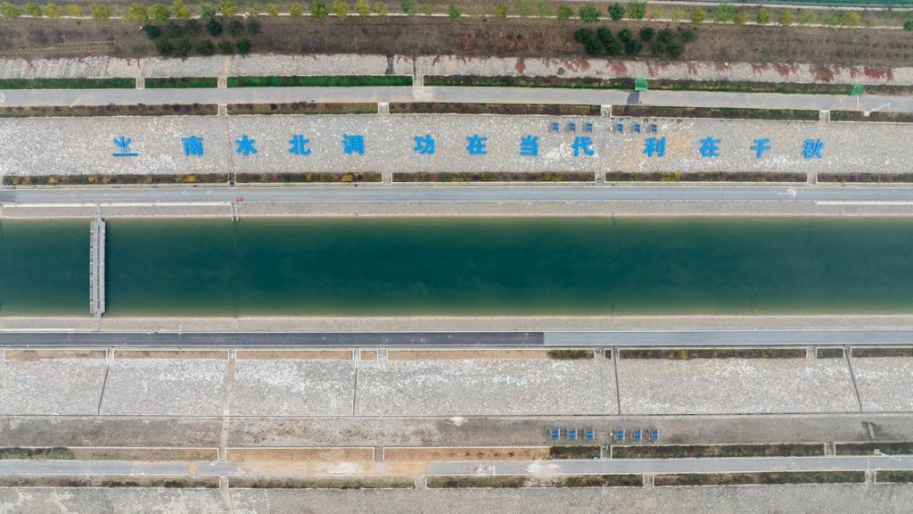 A China quebra qualquer recorde conhecido e constrói um rio artificial de 2.000 km para levar água ao norte do país