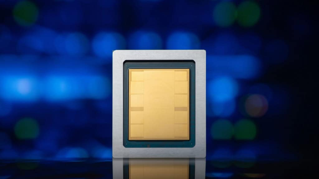 close-up de um chip amarelo