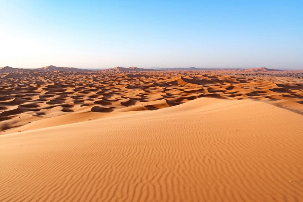 vista do deserto do saara com areia a perder de vista