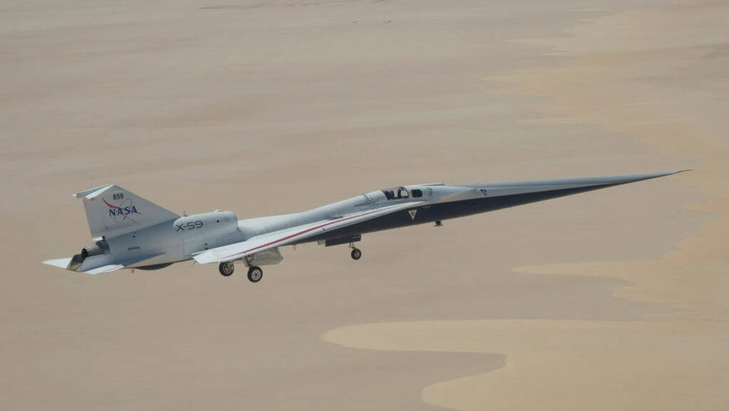 Avião supersônico X-59 da NASA tem um nariz alongado que pode ajudar a diminuir o estrondo típico das viagens supersônicas