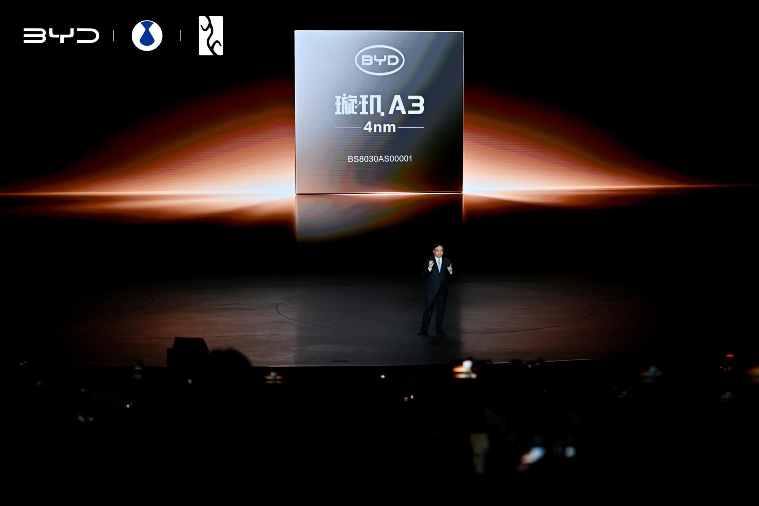 BYD anuncia chip próprio para direção autônoma e entra na guerra de semicondutores