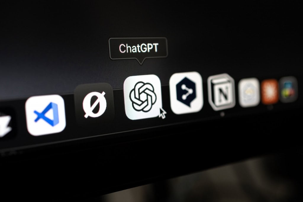 Ícone do aplicativo ChatGPT exibido na dock de um computador Mac