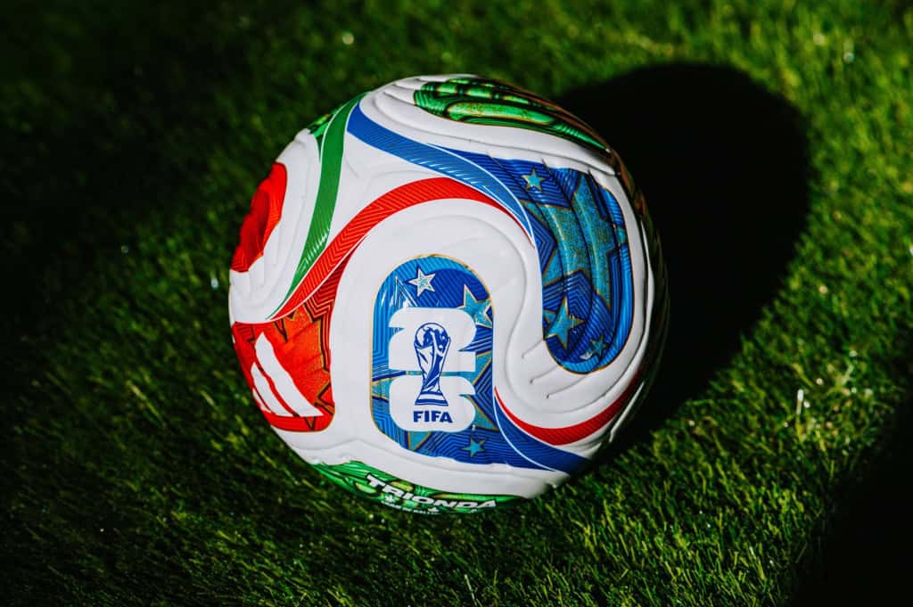 bola oficial da copa do mundo de futebol de 2026