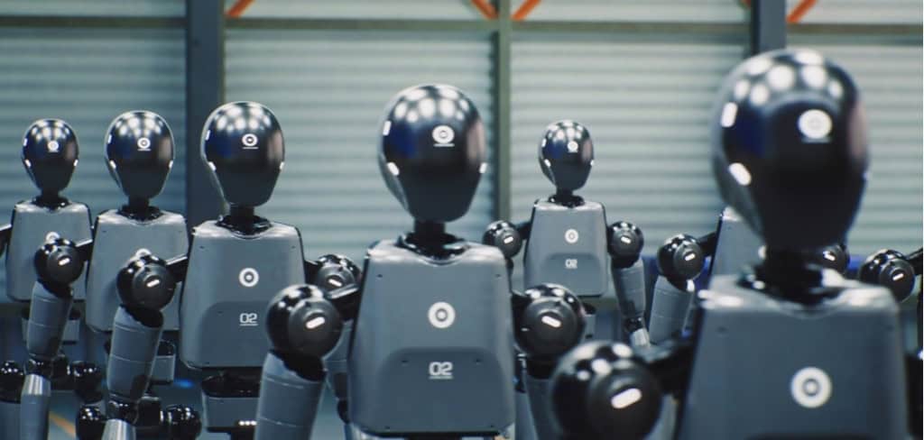 A China vê os robôs humanoides como nova fronteira industrial e aposta no setor para ampliar exportações e liderança global na manufatura. (Imagem: Frame Stock Footage/Shutterstock)
