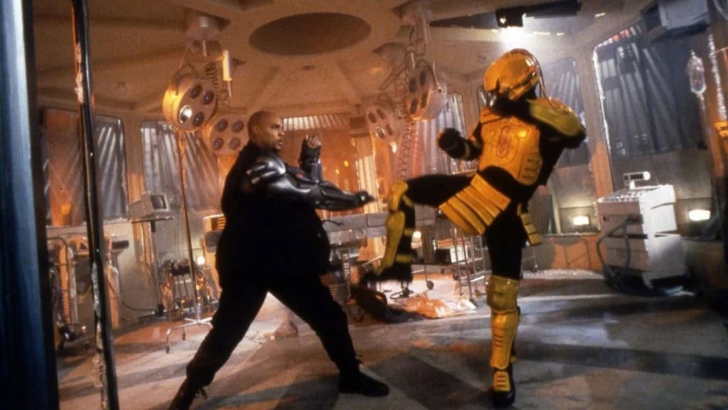 A loucura de Mortal Kombat: Aniquilação envelheceu perfeitamente