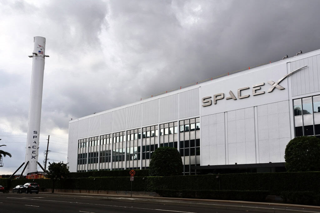 Fachada da SpaceX
