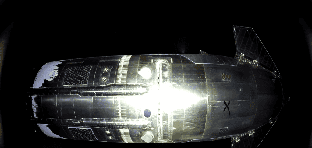 SpaceX lança nova versão da Starship, o maior foguete do mundo 10 Starship vista de fora no espaço