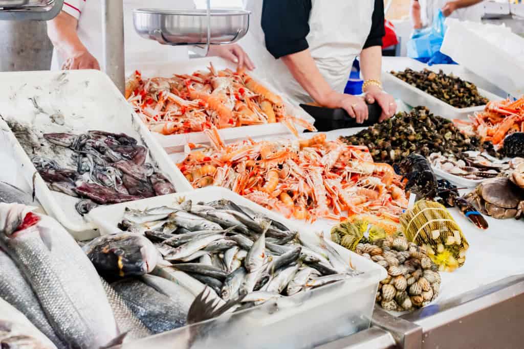 Frutos do mar em um mercado