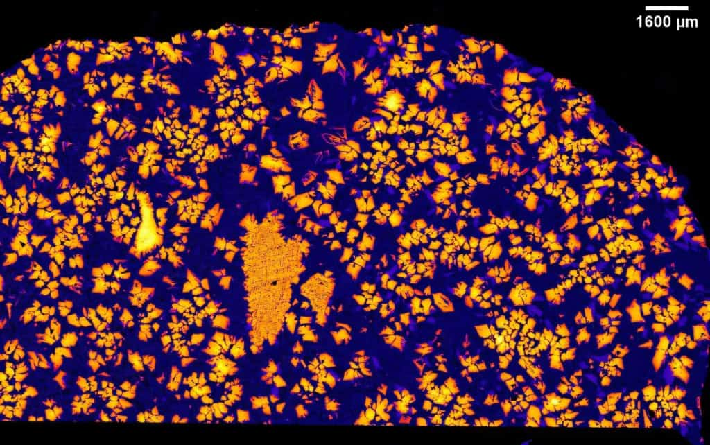 meteorito NWA 12774