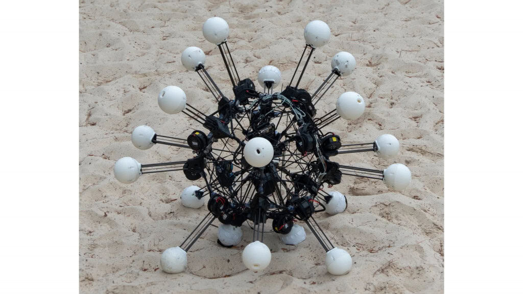 Robô com 20 olhos