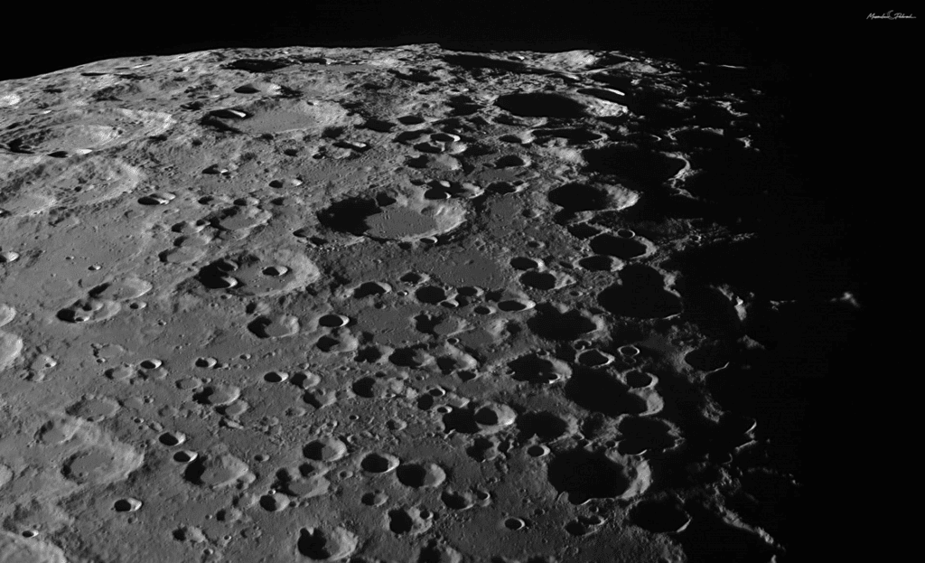 polo sul da Lua
