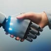 Ilustração de aperto de mão entre robô com inteligência artificial (IA) e humano