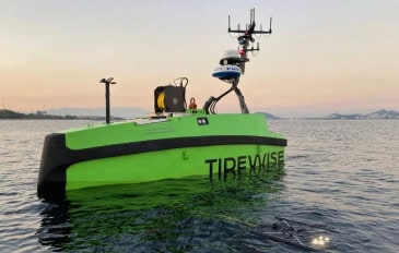 Um dos principais produtos da empresa é o USV Tupan, uma embarcação de superfície não tripulada