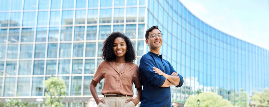 Na hora de escolher uma empresa, salário e prestígio podem não contar toda a história. A função também pesa. – Imagem: insta_photos/Shutterstock