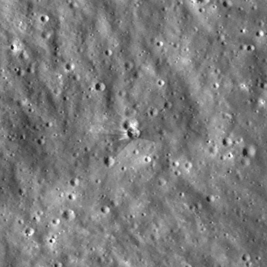 nova cratera lunar