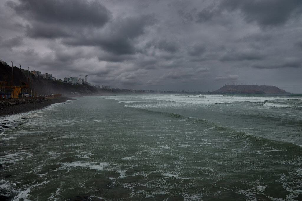 Tempestade sobre o Oceano Pacífico.