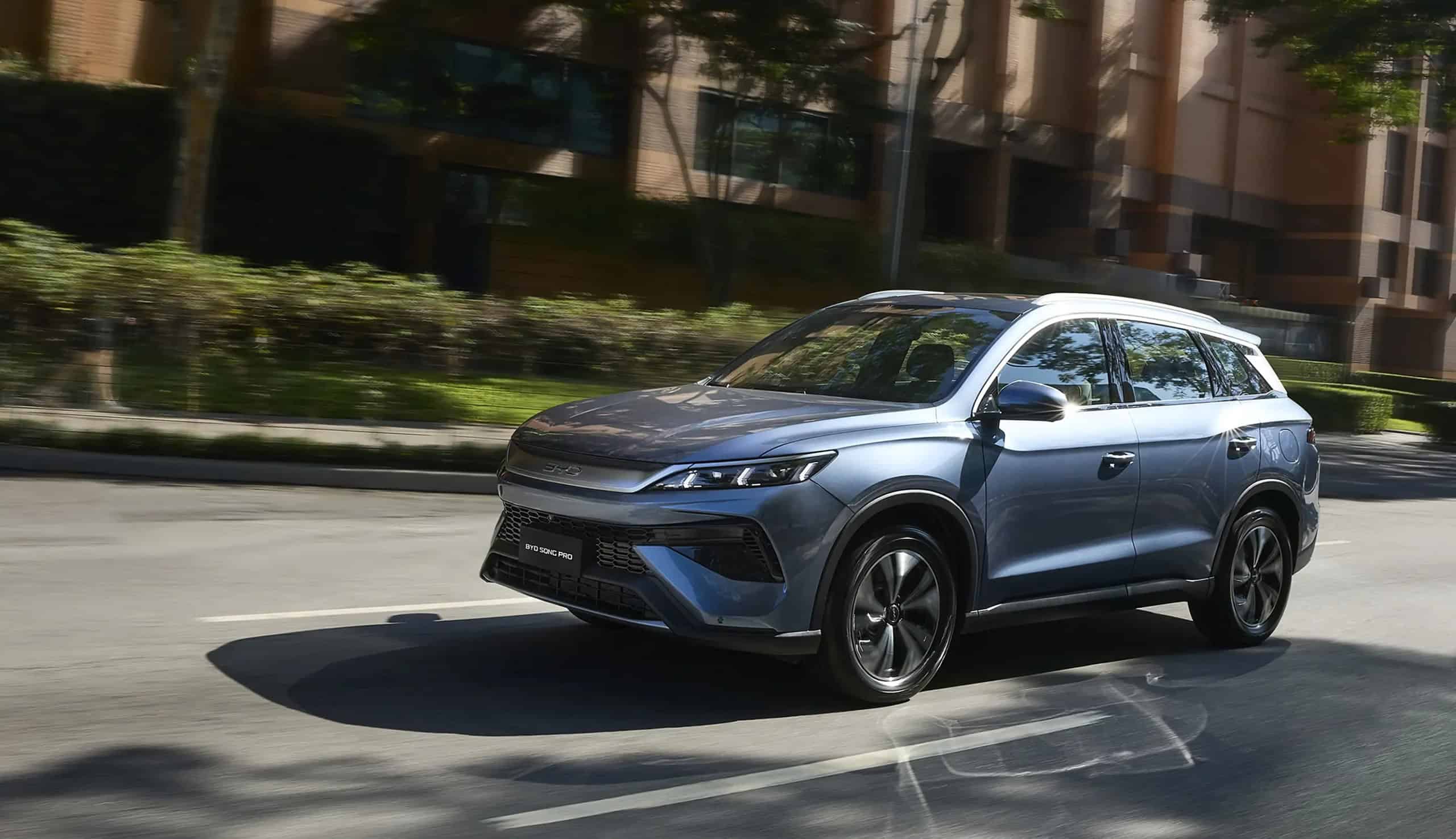 BYD quer produzir 600 mil carros por ano em fábrica no Brasil