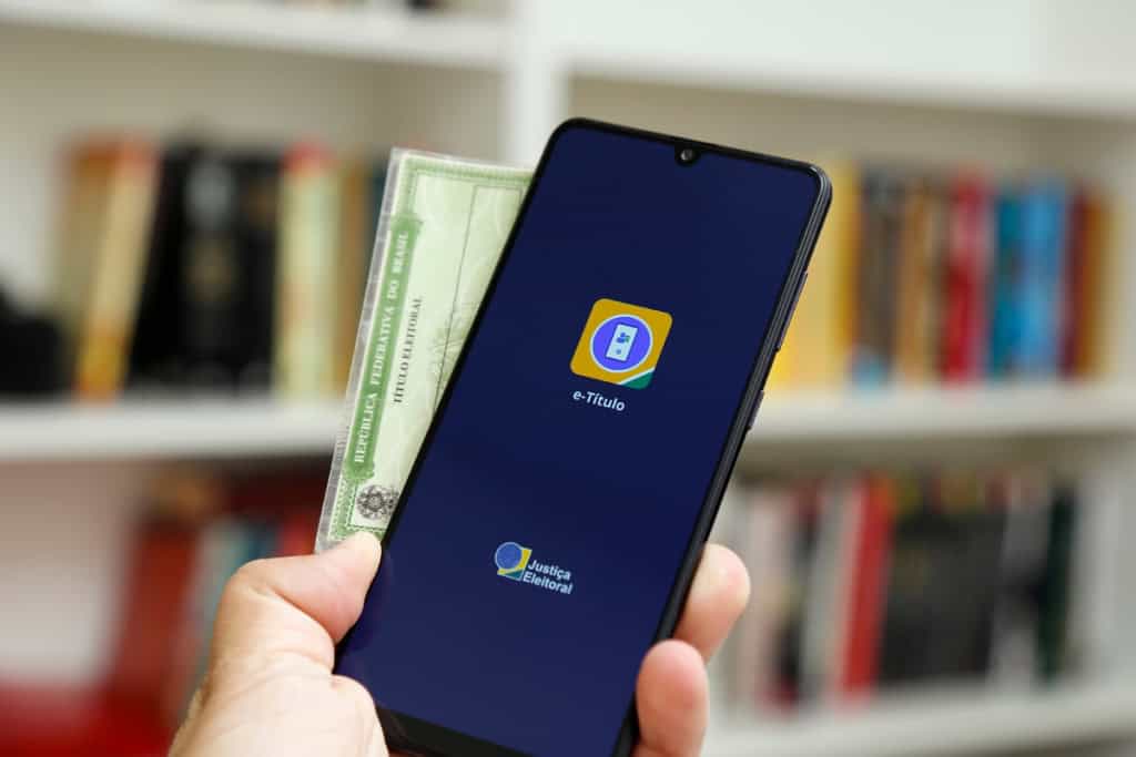 Tela do aplicativo e-Título, o título de eleitor digital brasileiro.