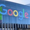 Logo do Google em fachada de prédio