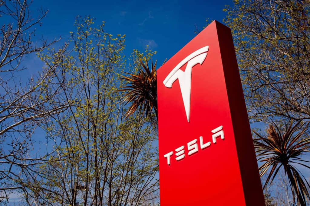 Logo da Tesla