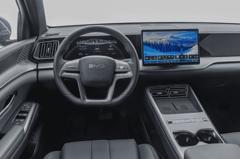 Interior do BYD Song Pro DM-i Flex traz estilo e conforto. – Foto: BYD/divulgação