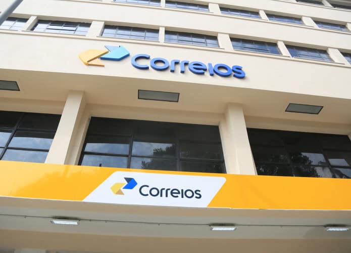 Correios oferecem descarte gratuito de lixo eletrônico em milhares de agências