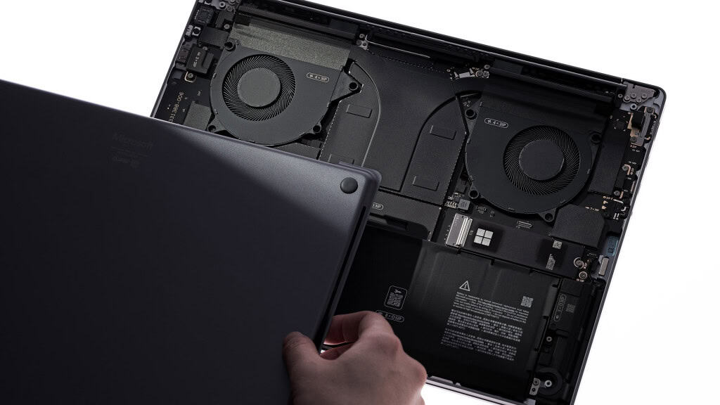 Carcaça interna do Surface Laptop Ultra