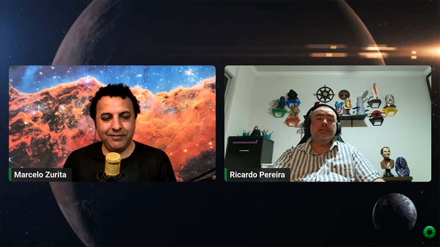 Marcelo Zurita e o professor Ricardo Francisco Pereira, do Departamento de Física da Universidade Estadual de Maringá (UEM), no programa Olhar Espacial.